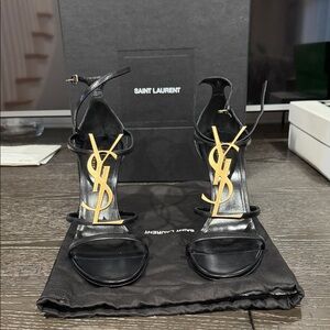 YVES Saint Laurent Cassandra Sandals in Patent Leather